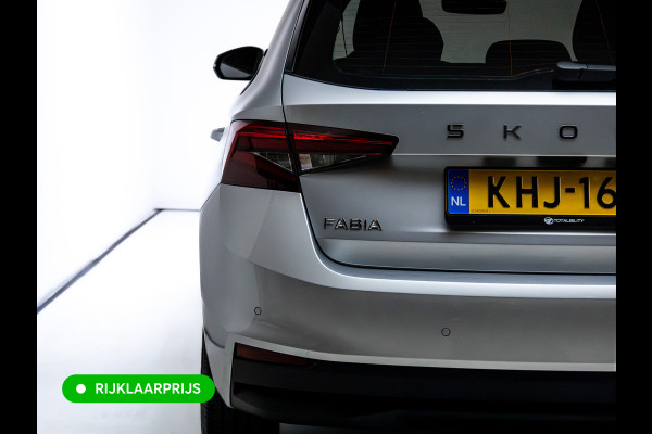 Škoda Fabia 1.0 TSI Business Edition |Stoelverwarming | Cruise | Camera | Apple Carplay/Android auto | PDC V+A, Led, Stoelen in hoogte verstelbaar, Lichtmetalen velgen