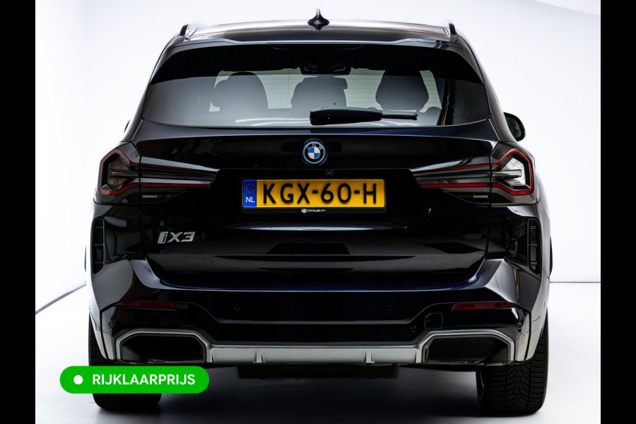 BMW iX3 M-Sport High Executive 80 kWh | Pano | Leder | Led | Shadowline | Stoelverwarming | Camera | Carbon black metallic, 460 km WLTP