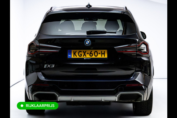 BMW iX3 M-Sport High Executive 80 kWh | Pano | Leder | Led | Shadowline | Stoelverwarming | Camera | Carbon black metallic, 460 km WLTP