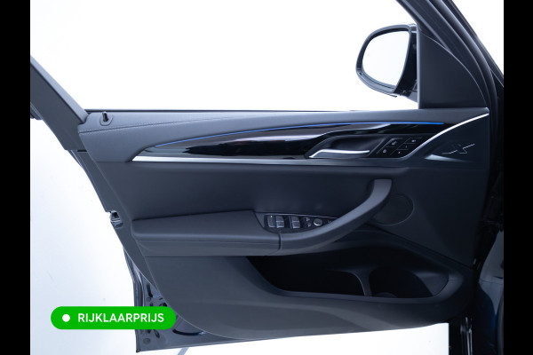 BMW iX3 M-Sport High Executive 80 kWh | Pano | Leder | Led | Shadowline | Stoelverwarming | Camera | Carbon black metallic, 460 km WLTP