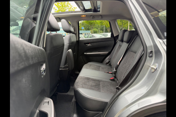 Suzuki Vitara 1.4 automaat Style Smart Hybrid, 1e eigenaar, 2-Tone, Panoramadak/schuifdak, CarPlay