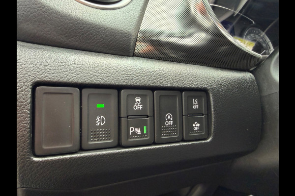 Suzuki Vitara 1.4 automaat Style Smart Hybrid, 1e eigenaar, 2-Tone, Panoramadak/schuifdak, CarPlay