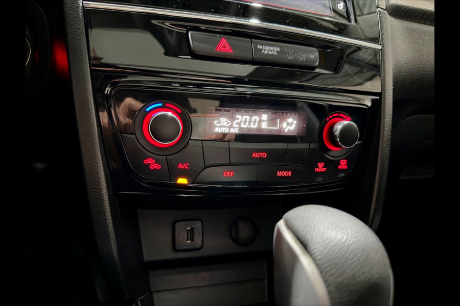 Suzuki Vitara 1.4 automaat Style Smart Hybrid, 1e eigenaar, 2-Tone, Panoramadak/schuifdak, CarPlay