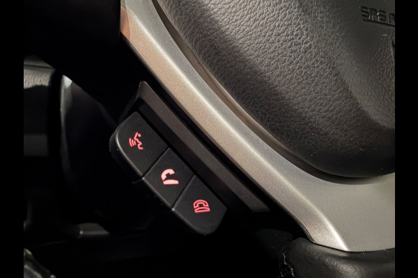 Suzuki Vitara 1.4 automaat Style Smart Hybrid, 1e eigenaar, 2-Tone, Panoramadak/schuifdak, CarPlay