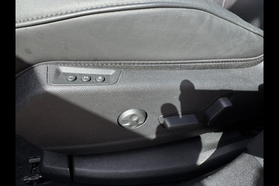 DS 7 1.6 PHEV 300 4x4 Etoile | Pano | 100% SOH | NL-Auto | Leder + Memory | Elektrische Achterklep