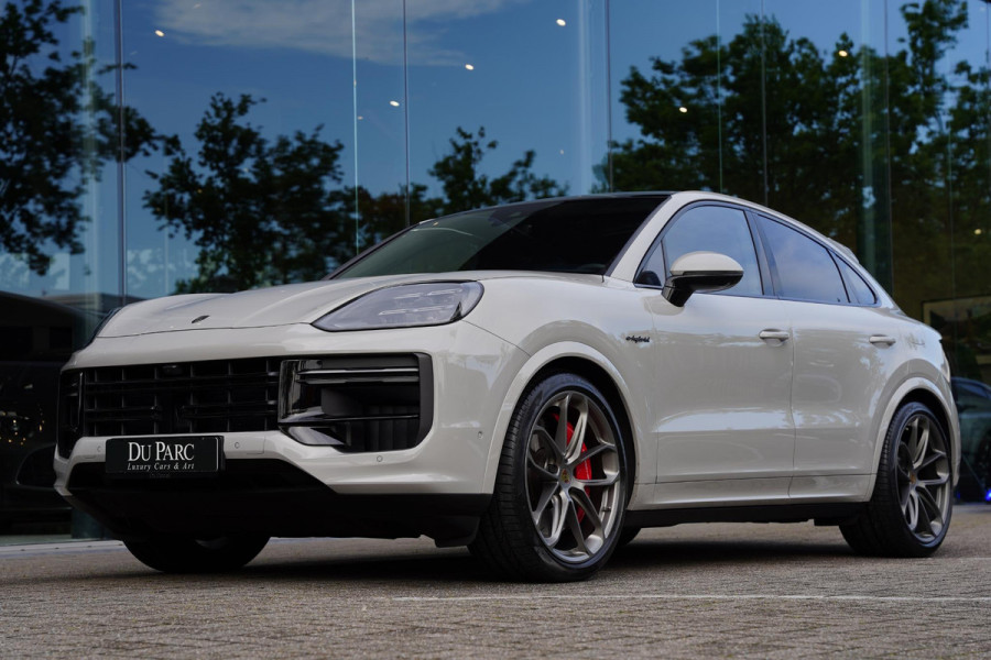 Porsche Cayenne 4.0 Turbo S E-Hybrid / Achteras Besturing / PDCC