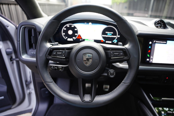Porsche Cayenne 4.0 Turbo S E-Hybrid / Achteras Besturing / PDCC