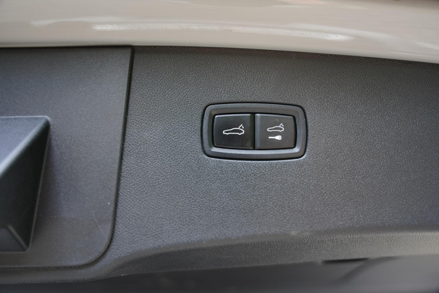 Porsche Cayenne 4.0 Turbo S E-Hybrid / Achteras Besturing / PDCC