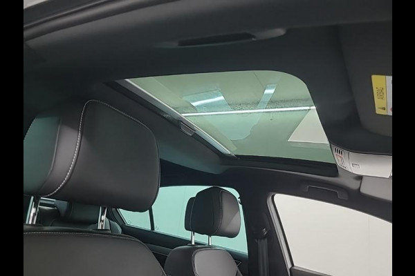 Volkswagen Passat 1.4 TSI PHEV GTE Business | Plug-in Hybride | Panoramadak | Head-up | Nederlandse auto origineel 10.000km | Trekhaak |