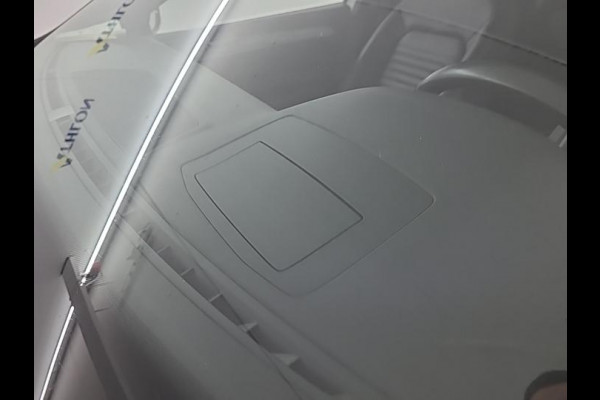 Volkswagen Passat 1.4 TSI PHEV GTE Business | Plug-in Hybride | Panoramadak | Head-up | Nederlandse auto origineel 10.000km | Trekhaak |