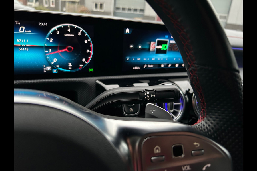Mercedes-Benz CLA-Klasse Shooting Brake 180 AMG line carplay, burmester,camera