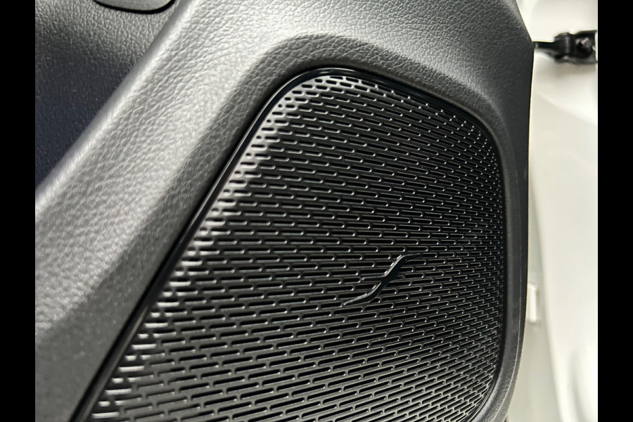 Mercedes-Benz CLA-Klasse Shooting Brake 180 AMG line carplay, burmester,camera
