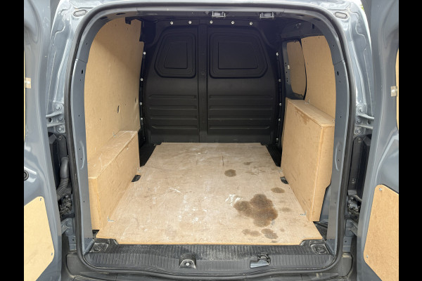 Nissan Townstar EV 45kWh Automaat L1 285km WLTP 1,5t Trekhaak Led Climate Control Cruise Control Parkeersensoren Achter