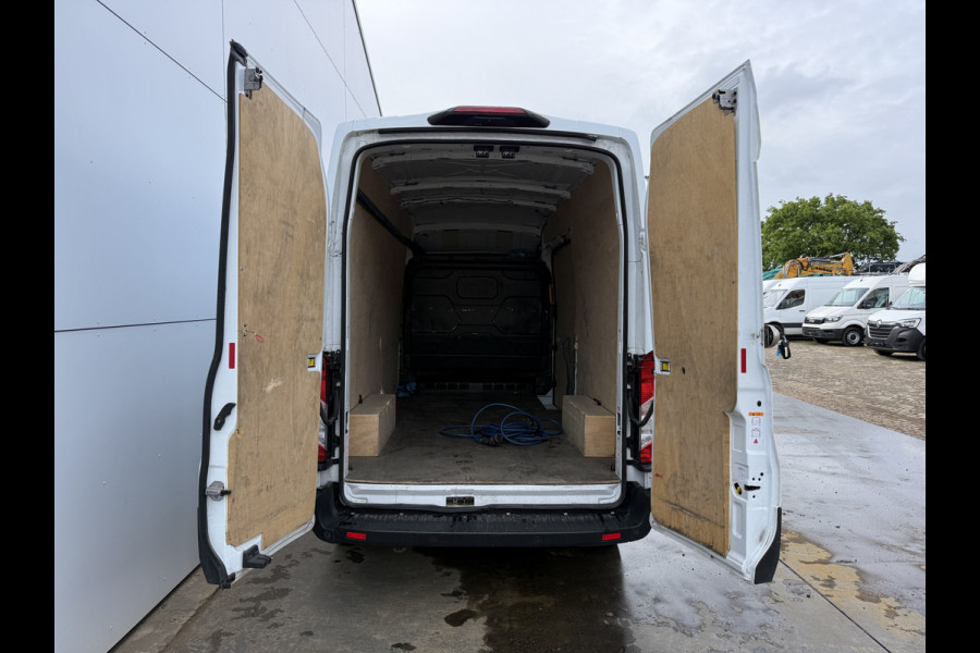 Ford E-Transit 68kWh 184PK L3H3 317km WLTP 96% (SOH) BEV Snelladen Camera Cruise control Climate control Carplay Navigatie Laadkabel Parkeersensoren