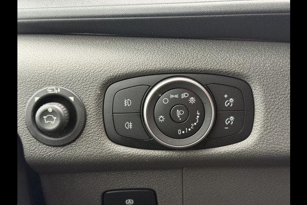 Ford E-Transit 68kWh 184PK L3H3 317km WLTP 96% (SOH) BEV Snelladen Camera Cruise control Climate control Carplay Navigatie Laadkabel Parkeersensoren