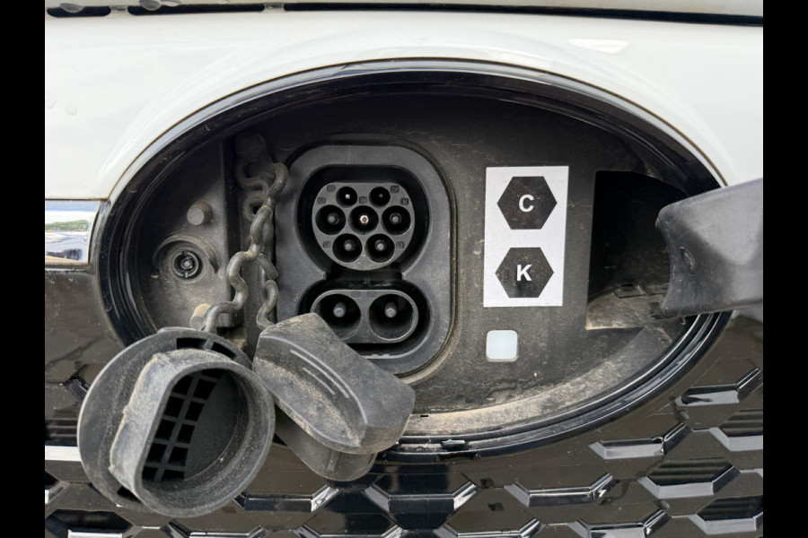 Maxus eDeliver 9 72kWh Nieuw Elektrisch 72kWh 280km WLTP L2H2 204PK ACC Stoelverwarming Snelladen LED Airco BPM Vrij