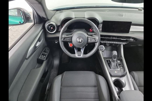 Alfa Romeo Tonale 1.3T PHEV Edizione Speciale | 280PK | Winterpakket | NL-Auto | Camera |