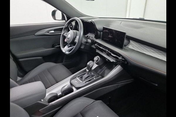 Alfa Romeo Tonale 1.3T PHEV Edizione Speciale | 280PK | Winterpakket | NL-Auto | Camera |