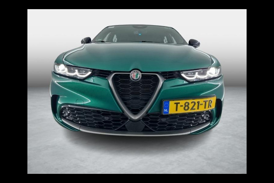 Alfa Romeo Tonale 1.3T PHEV Edizione Speciale | 280PK | Winterpakket | NL-Auto | Camera |