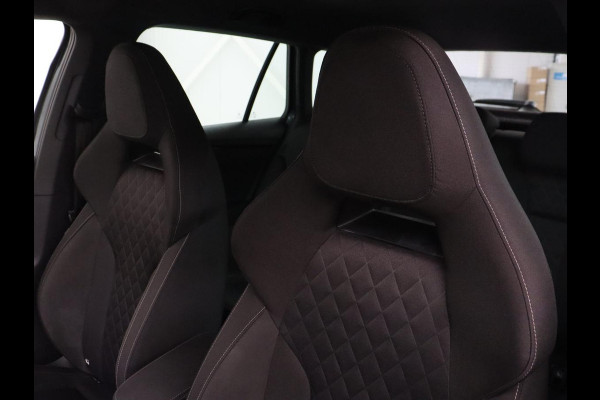 Škoda Kamiq 1.0 TSI Sport | Virtual Cockpit | Carplay | Navigatie | Sportstoelen | 17'' | Full LED | Climate control | Parkeerhulp | Cruise control | Bluetooth