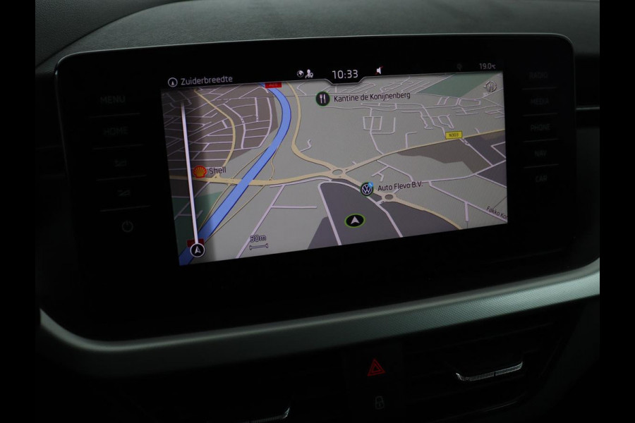 Škoda Kamiq 1.0 TSI Sport | Virtual Cockpit | Carplay | Navigatie | Sportstoelen | 17'' | Full LED | Climate control | Parkeerhulp | Cruise control | Bluetooth
