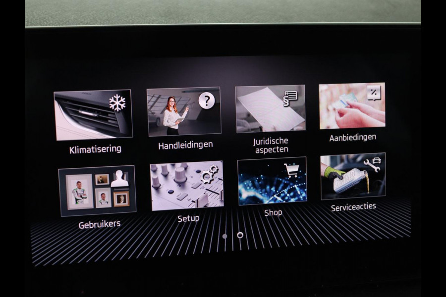 Škoda Kamiq 1.0 TSI Sport | Virtual Cockpit | Carplay | Navigatie | Sportstoelen | 17'' | Full LED | Climate control | Parkeerhulp | Cruise control | Bluetooth
