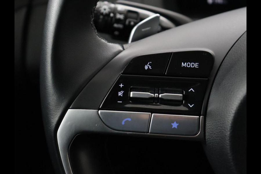 Hyundai Tucson 1.6 T-GDI PHEV Comfort 4WD | SOH 96% | Stoelverwarming | Trekhaak | Adaptive cruise | Camera | Carplay | Full LED | Navigatie | DAB | Keyless | Climate control | Plug In