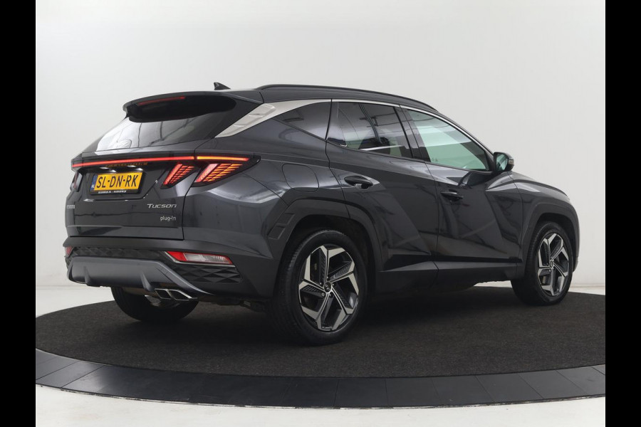 Hyundai Tucson 1.6 T-GDI PHEV Comfort 4WD | SOH 96% | Stoelverwarming | Trekhaak | Adaptive cruise | Camera | Carplay | Full LED | Navigatie | DAB | Keyless | Climate control | Plug In