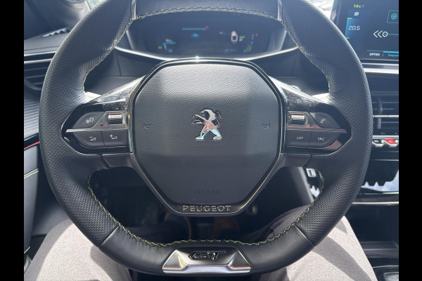 Peugeot e-208 EV GT 50 kWh | 7800 KM | Stoelverwarming | Adaptive Cruise | Dodehoeksensoren | LM Winterset