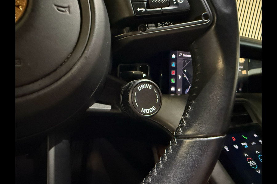 Porsche Taycan Cross Turismo 4 93 kWh-SOH 90%-PANORAMA-ADAP. STOELEN 18 VOUDIG-1e EIGENAAR-VOLLEDIG ONDERHOUDEN