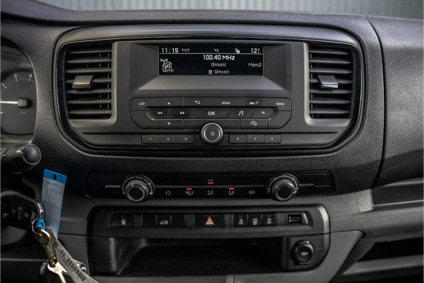 Peugeot Expert 2.0 BlueHDi 145PK | L2H1 | 3-Zits | 1e Eigenaar | Cruise | PDC | Airco | Trekhaak | Imperiaal