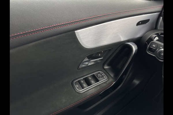 Mercedes-Benz CLA-Klasse Shooting Brake 200 Business Solution AMG (INCL.BTW) Aut. *LEATHER-MICROFIBRE | FULL-LED | HEATED-SPORTSEATS | WIDESCREEN-DIGICOCKPIT | DAB+ | NAVI-FULLMAP | CAMERA | PRIVACYGLASS | SHIFT-PADDLES | 18''ALU*