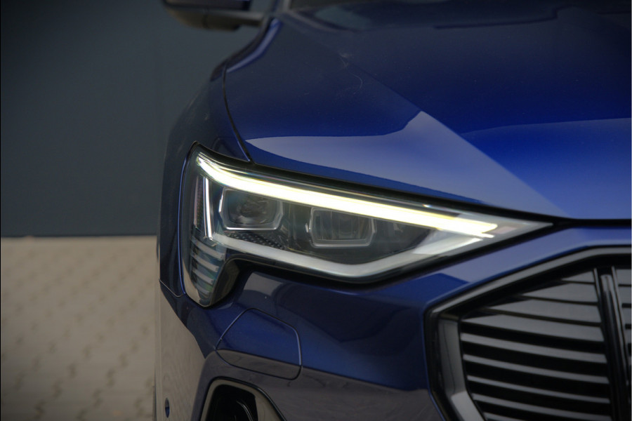Audi e-tron e-tron 50 quattro Launch edition Black 71 kWh S-Line | Panoramadak | Stoelverwarming | Adaptive Cruise Control | Memory Seat | Parkeersensoren | Keyless | Apple Carplay | SOH 89,22%