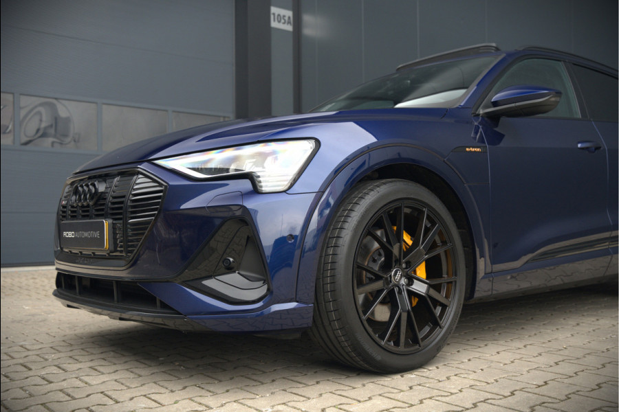 Audi e-tron e-tron 50 quattro Launch edition Black 71 kWh S-Line | Panoramadak | Stoelverwarming | Adaptive Cruise Control | Memory Seat | Parkeersensoren | Keyless | Apple Carplay | SOH 89,22%