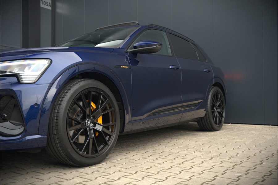 Audi e-tron e-tron 50 quattro Launch edition Black 71 kWh S-Line | Panoramadak | Stoelverwarming | Adaptive Cruise Control | Memory Seat | Parkeersensoren | Keyless | Apple Carplay | SOH 89,22%