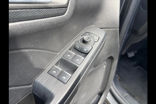 Ford Kuga 2.5 PHEV ST-Line Camera Navigatie LMV velgen Adaptive Cruise Control