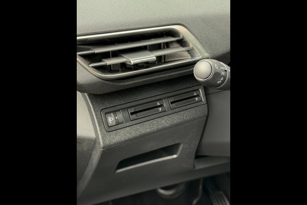 Peugeot 3008 1.2 PureTech Active Business - Automaat - 66.000 KM - Navigatie / Apple CarPlay I Airco I LED I Dealer onderhouden
