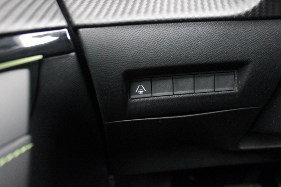 Peugeot 208 1.2 Hybrid 145PK AUTOMAAT GT | NAVIGATIE | DRAADLOZE APPLE CARPLAY/ANDROID AUTO | CAMERA VOOR + ACHTER | FULL LED KOPLAMPEN | LICHTMETALEN VELGEN 17" | DODEHOEK DETECTIE | DRAADLOZE TELEFOONLADER | KEYLESS ENTRY/START | DAB+ RADIO | ADAPTIVE CRUISE CONTROL |