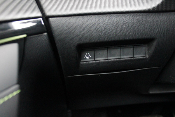 Peugeot 208 1.2 Hybrid 145PK AUTOMAAT GT | NAVIGATIE | DRAADLOZE APPLE CARPLAY/ANDROID AUTO | CAMERA VOOR + ACHTER | FULL LED KOPLAMPEN | LICHTMETALEN VELGEN 17" | DODEHOEK DETECTIE | DRAADLOZE TELEFOONLADER | KEYLESS ENTRY/START | DAB+ RADIO | ADAPTIVE CRUISE CONTROL |
