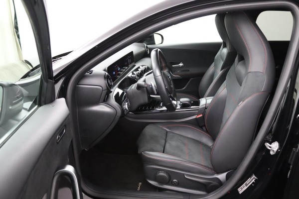 Mercedes-Benz A-Klasse 180 Business Solution AMG*NAVI*CAM*CRUISE*LED*TEL*