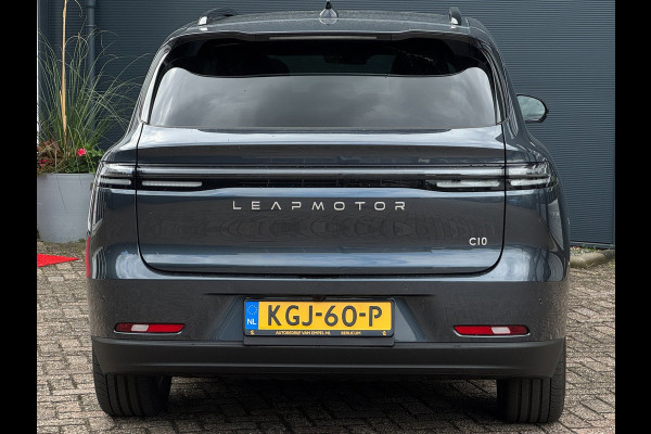Leapmotor C10 Design ProMax AWD 81.9 kWh | 598 PK | Panoramadak | Leder | Elektrische Achterklep