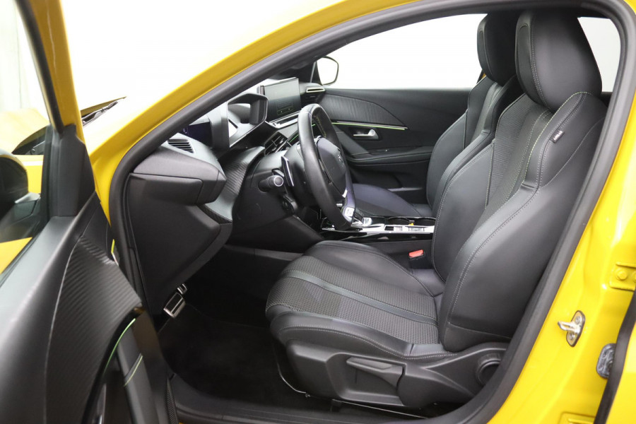 Peugeot 208 GT-LINE*130PK*AUTOM.*CARPLAY*CAM*CRUISE*NAVI*ECC*