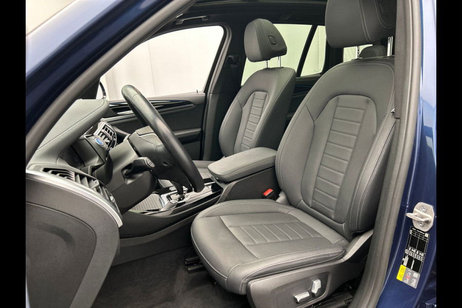 BMW iX3 Executive 80kWh | SOH 100% | Panoramadak | Adaptive-cruise | Leder | Stoelverwarming | Carplay | Camera |