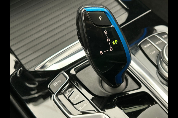BMW iX3 Executive 80kWh | SOH 100% | Panoramadak | Adaptive-cruise | Leder | Stoelverwarming | Carplay | Camera |