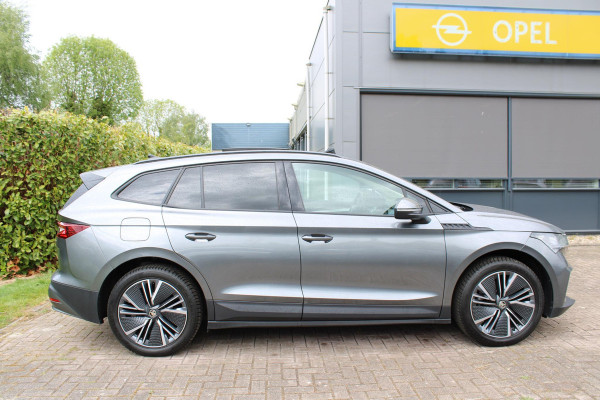 Škoda Enyaq 60 Business Edition | 29.500 km | Virtual Cockpit | Navigatie | Panorama-Dak | Stoelverwarming | Elektr. Stoelen met Geheugen