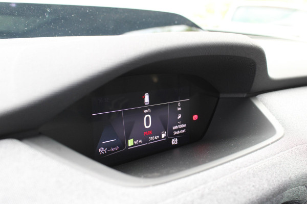 Škoda Enyaq 60 Business Edition | 29.500 km | Virtual Cockpit | Navigatie | Panorama-Dak | Stoelverwarming | Elektr. Stoelen met Geheugen