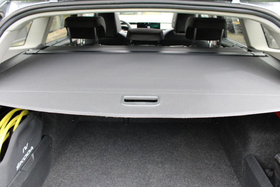Škoda Enyaq 60 Business Edition | 29.500 km | Virtual Cockpit | Navigatie | Panorama-Dak | Stoelverwarming | Elektr. Stoelen met Geheugen