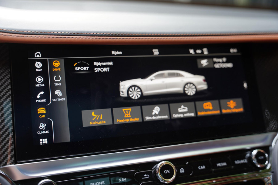 Bentley Flying Spur 2.9 V6 Hybrid Azure / Touring Pack / Panoramaroof / NAIM / Carbon