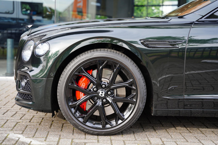 Bentley Flying Spur 2.9 V6 Hybrid Azure / Touring Pack / Panoramaroof / NAIM / Carbon