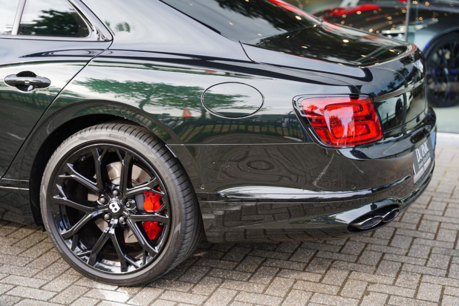 Bentley Flying Spur 2.9 V6 Hybrid Azure / Touring Pack / Panoramaroof / NAIM / Carbon
